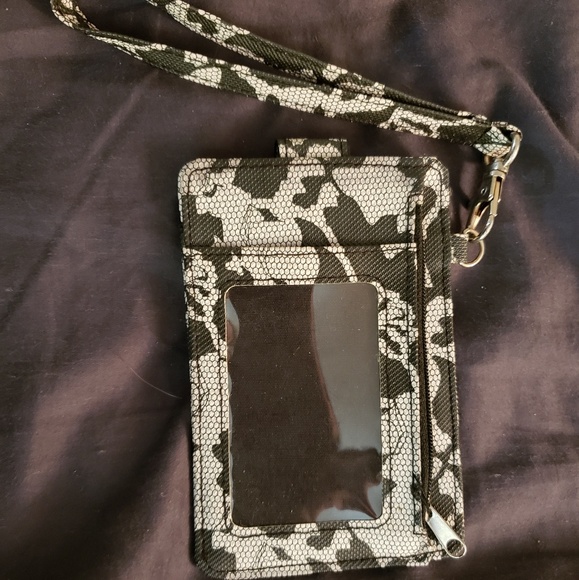 ID clutch - Picture 2 of 2